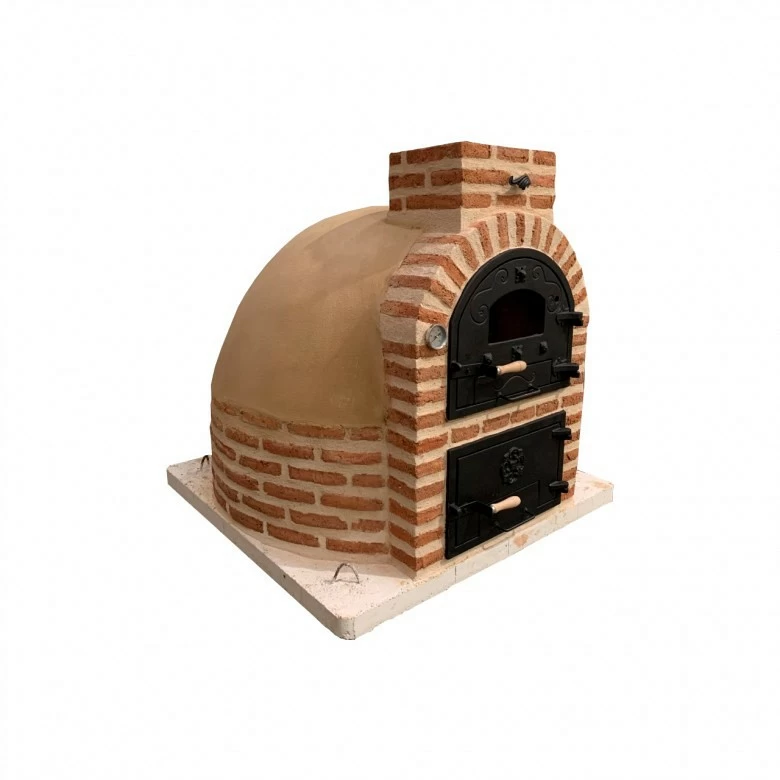 Oven with round-shaped burner and traditional finish