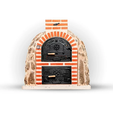 Wood-fired oven with round 